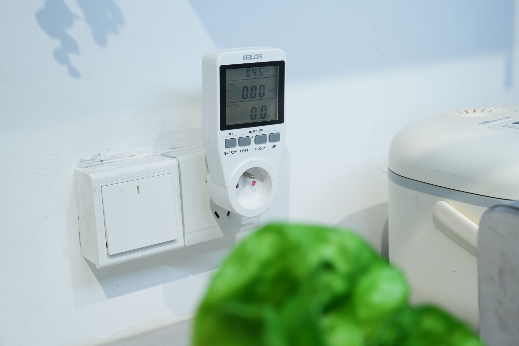 BALDR Plug with AC/DC Current