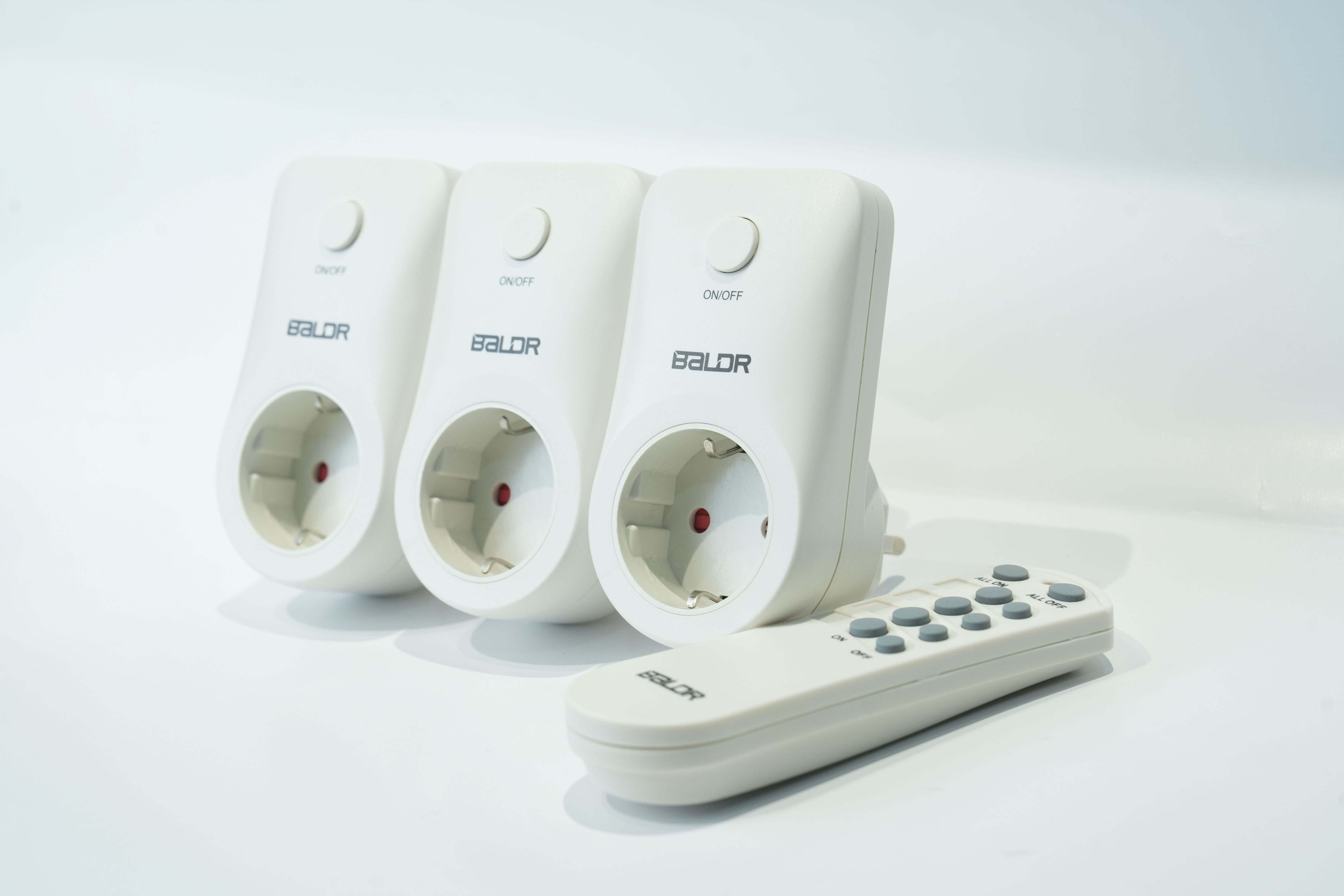 BALDR Plug, WiFi Smart Plugs ,Smart Outlet Timer with APP Remote Control, 2.4GHz Wi-Fi Only